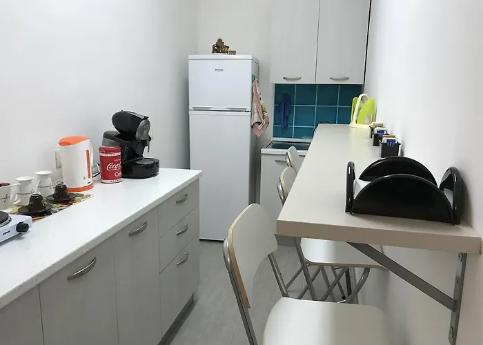 Good Night Moon 3* 克罗托内