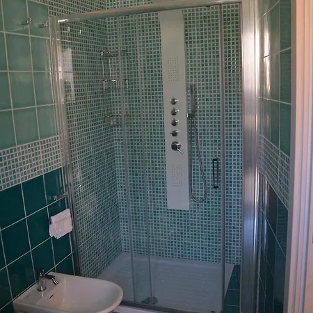 Good Night Moon 3* Crotone