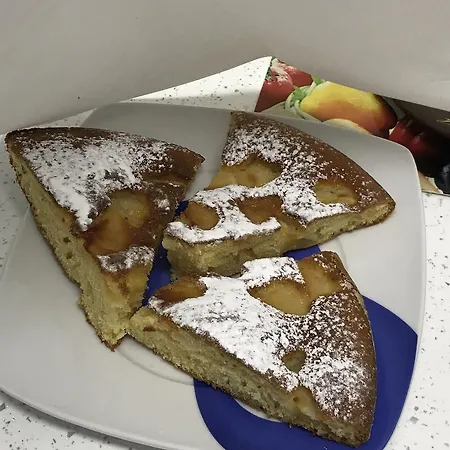 Alojamento de Acomodação e Pequeno-almoço Good Night Moon Crotone