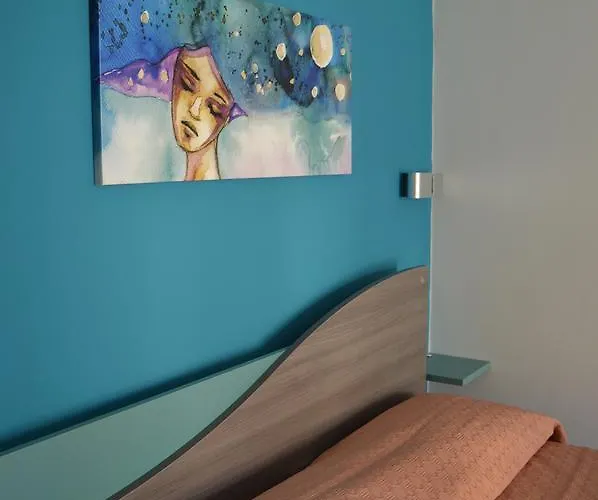 Good Night Moon Bed & Breakfast Crotone